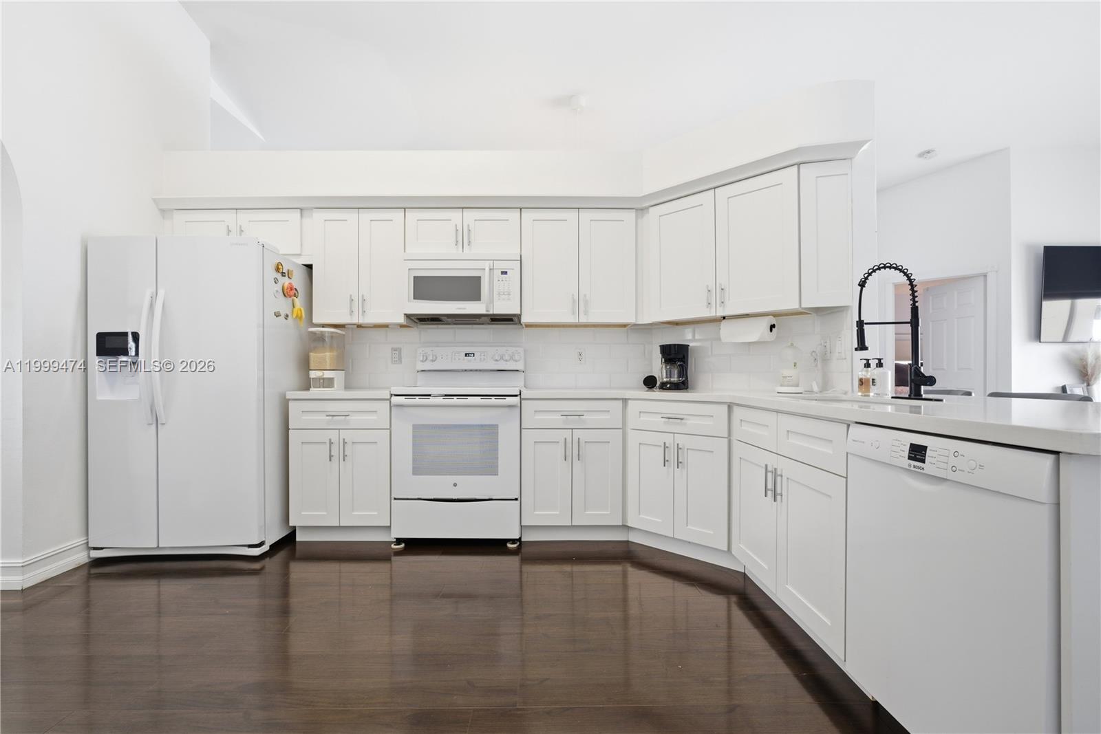 CHAPEL LAKE ESTATES - Residential