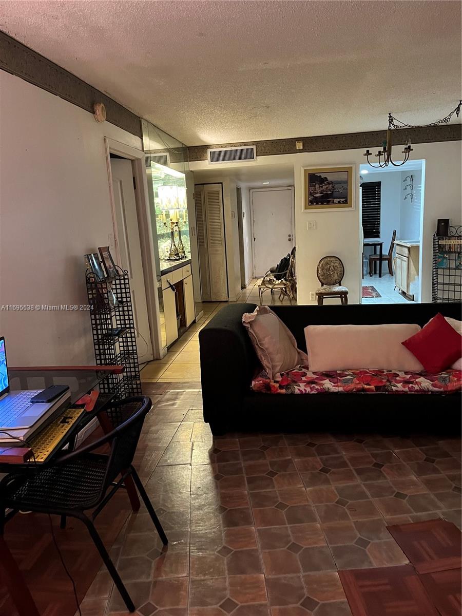 CYPRESS CHASE NORTH NO 2 - Residential