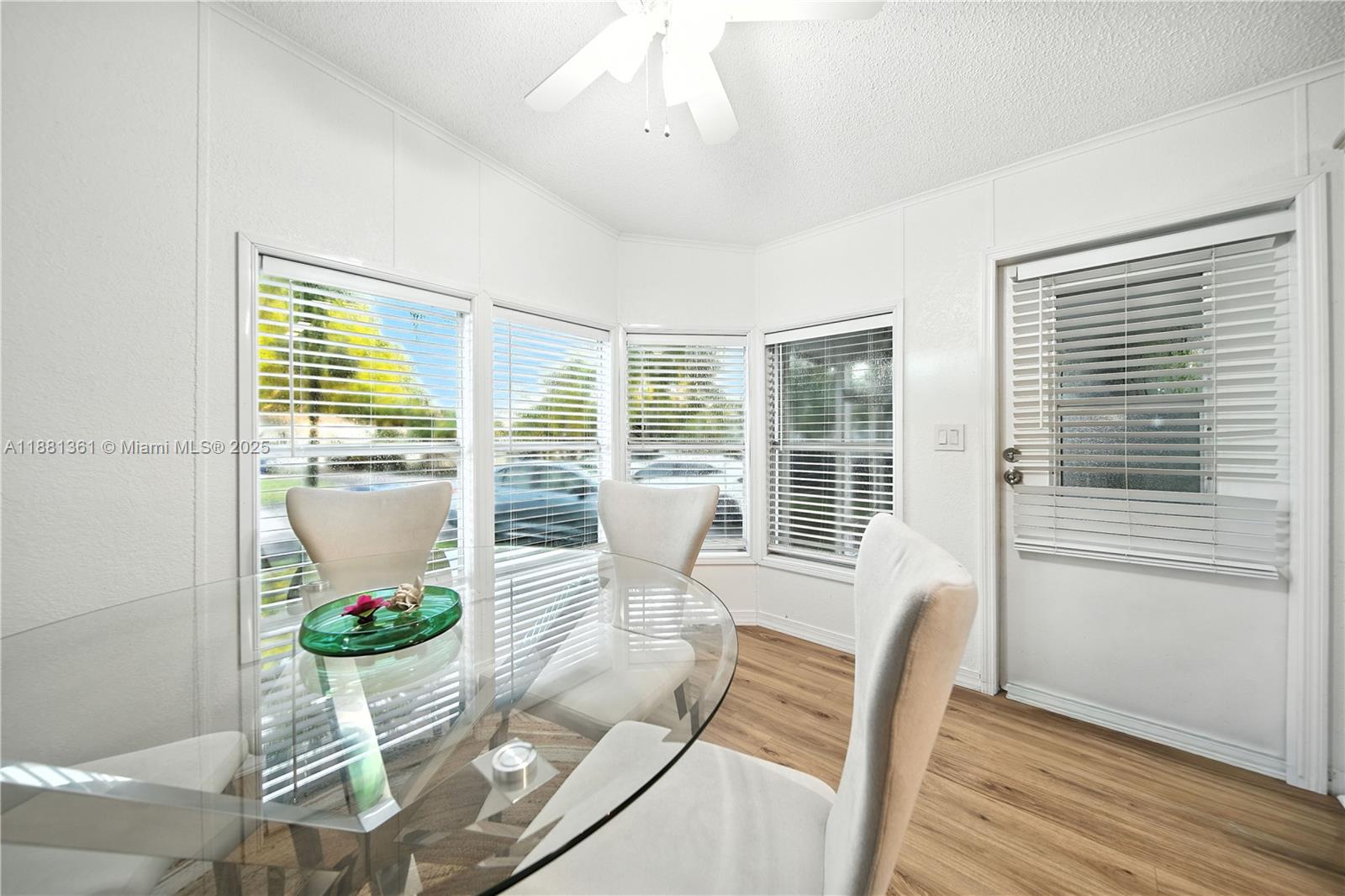 GOLDCOASTER MOBILE HOME - Residential Lease