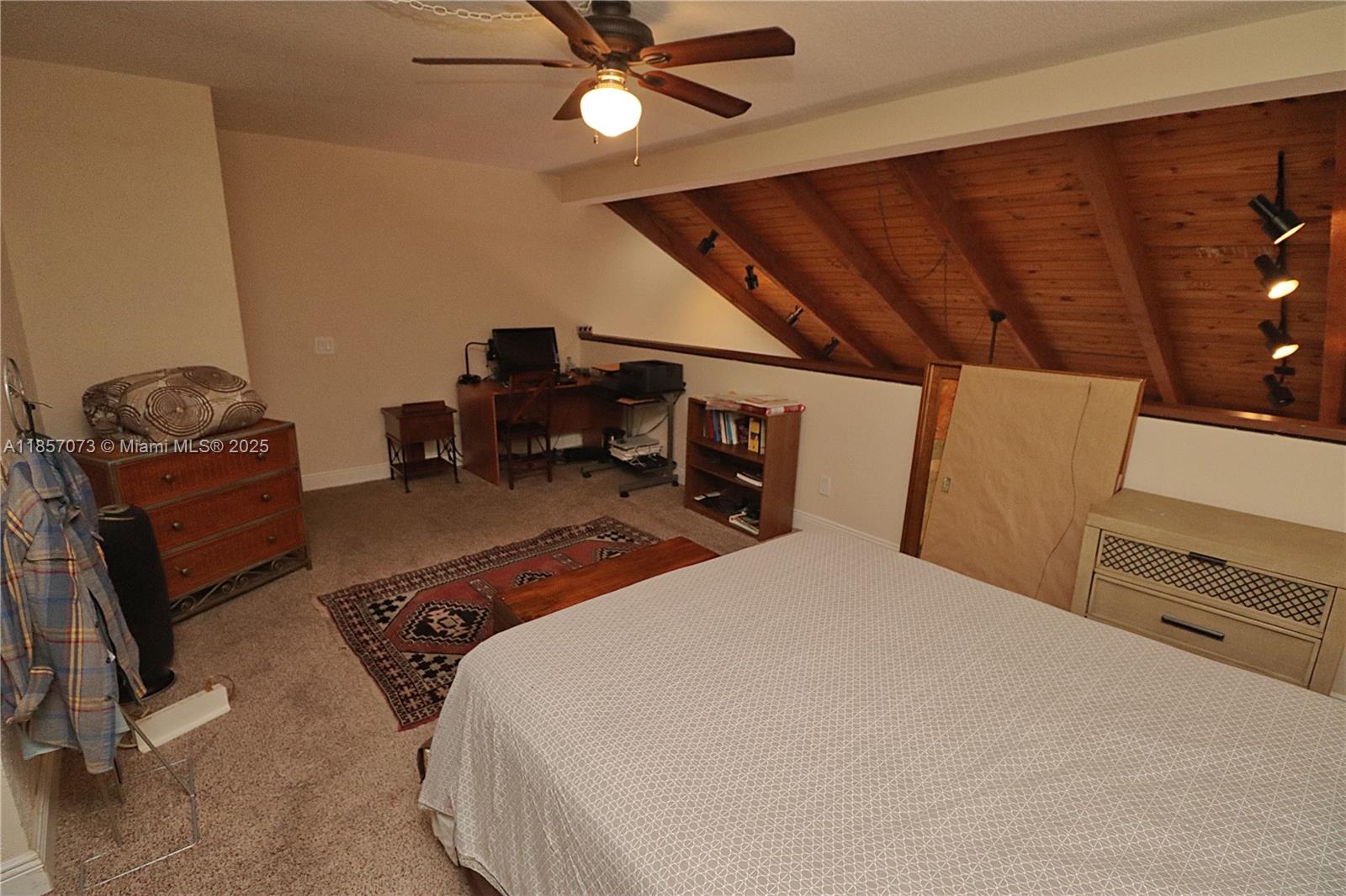 Villas West - Residential