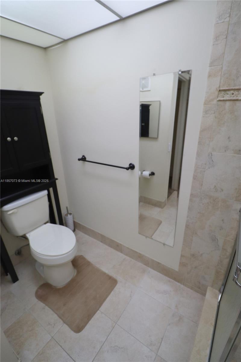 Villas West - Residential