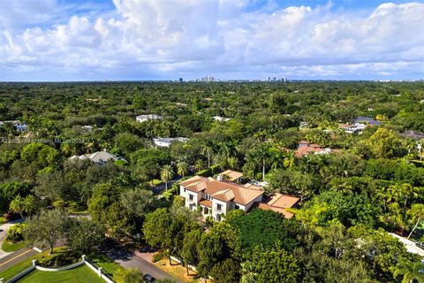 A home in Pinecrest