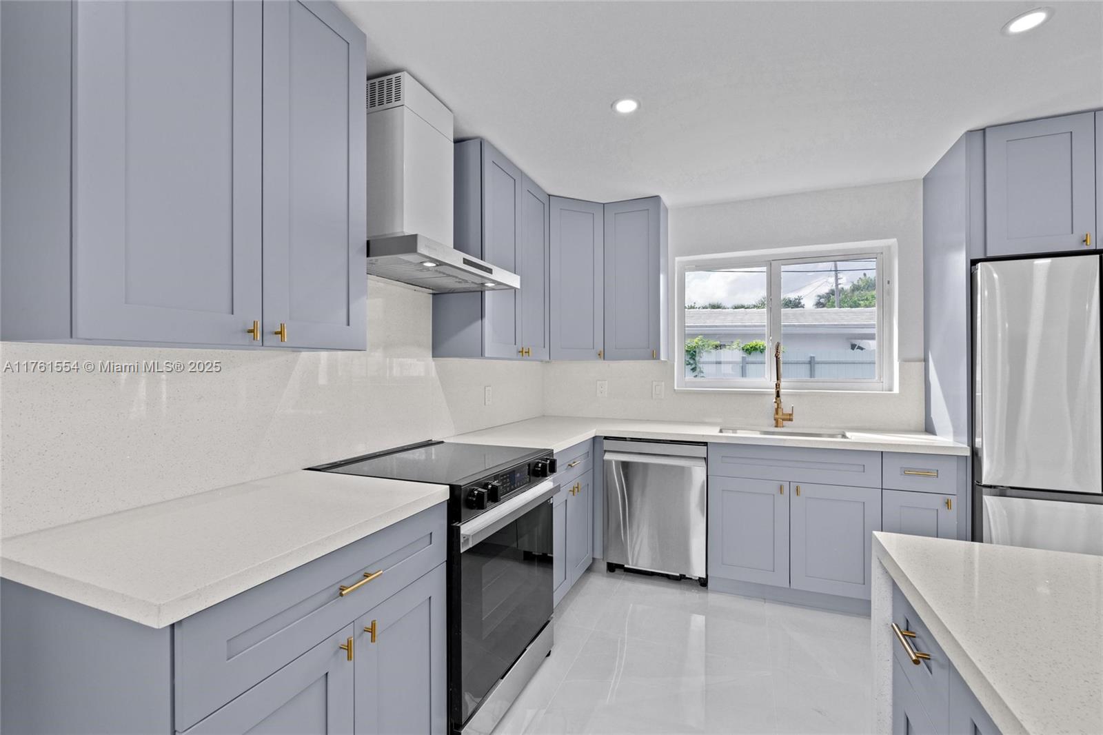 FOREST HILLS - Residential
