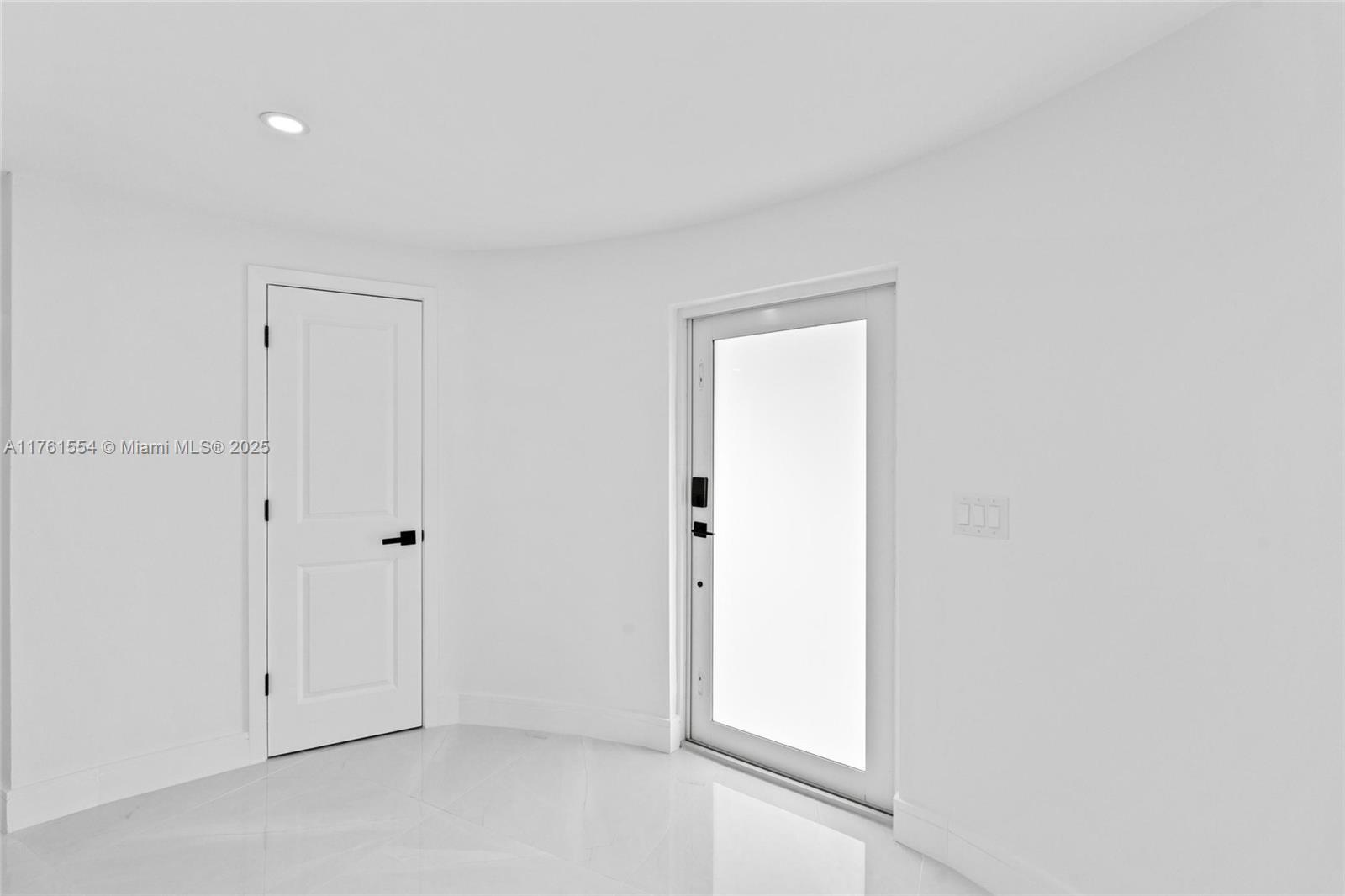 FOREST HILLS - Residential