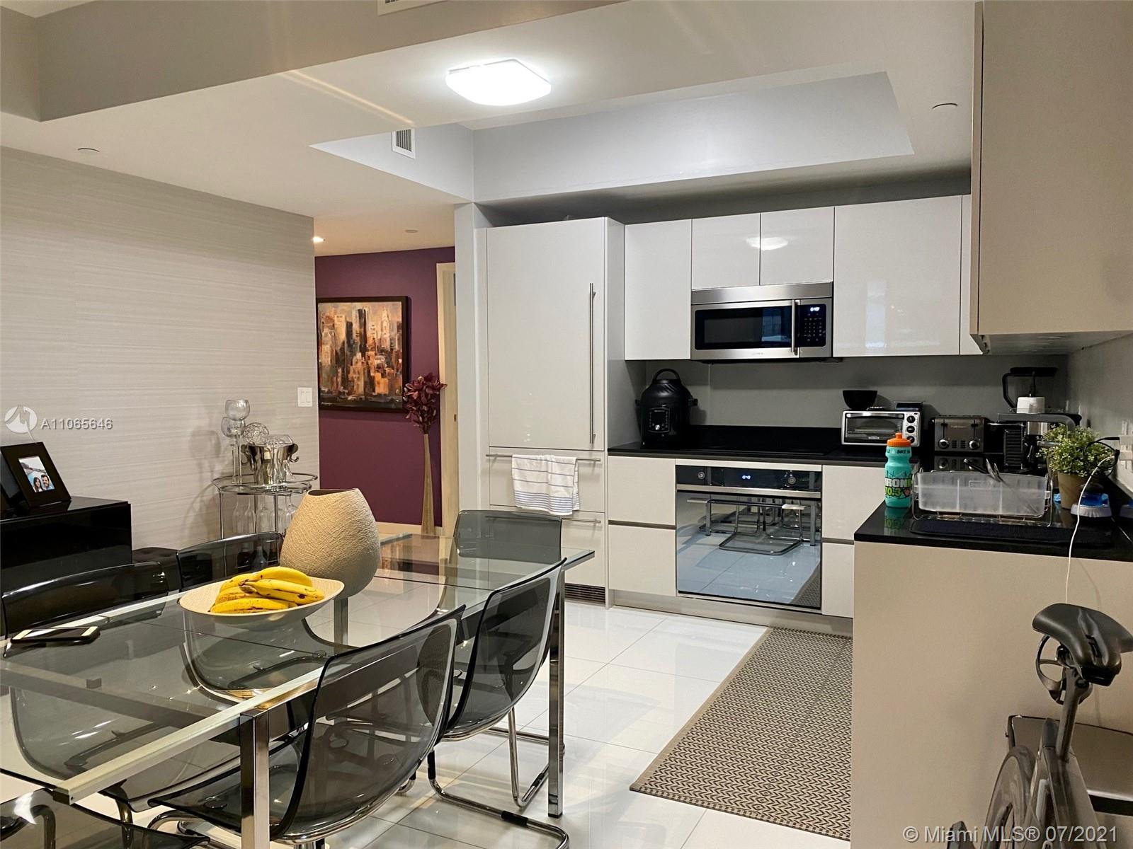 1010 BRICKELL CONDO - Residential