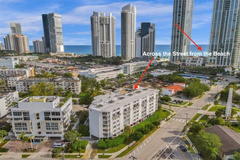 17800 Atlantic Blvd PH5 Sunny Isles Beach FL 33160