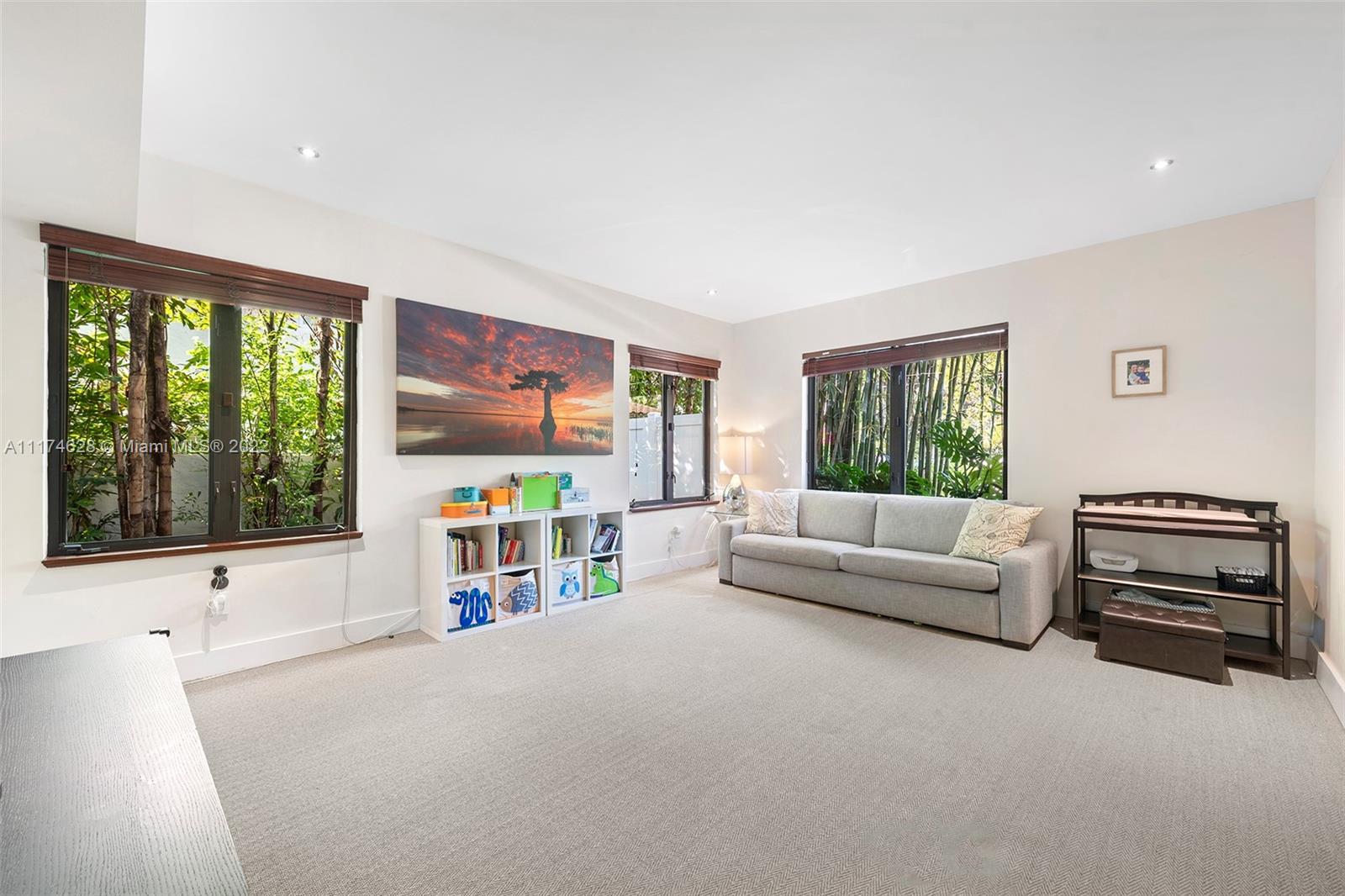 LA GORCE GOLF SUB - Residential