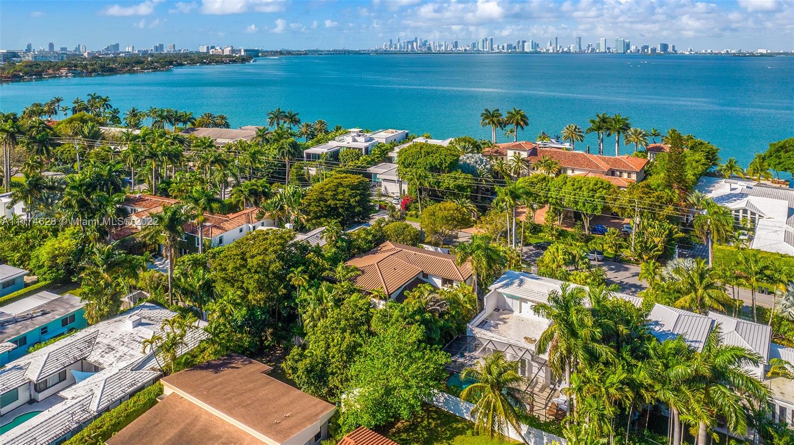 LA GORCE GOLF SUB - Residential