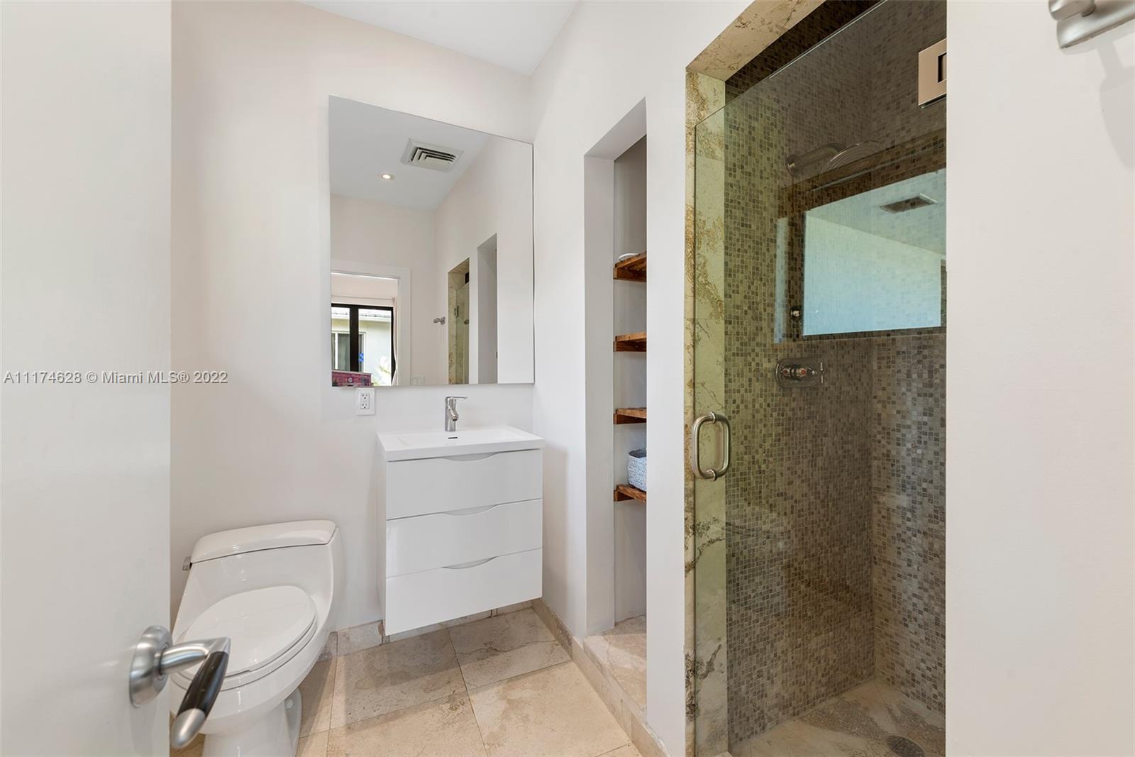 LA GORCE GOLF SUB - Residential