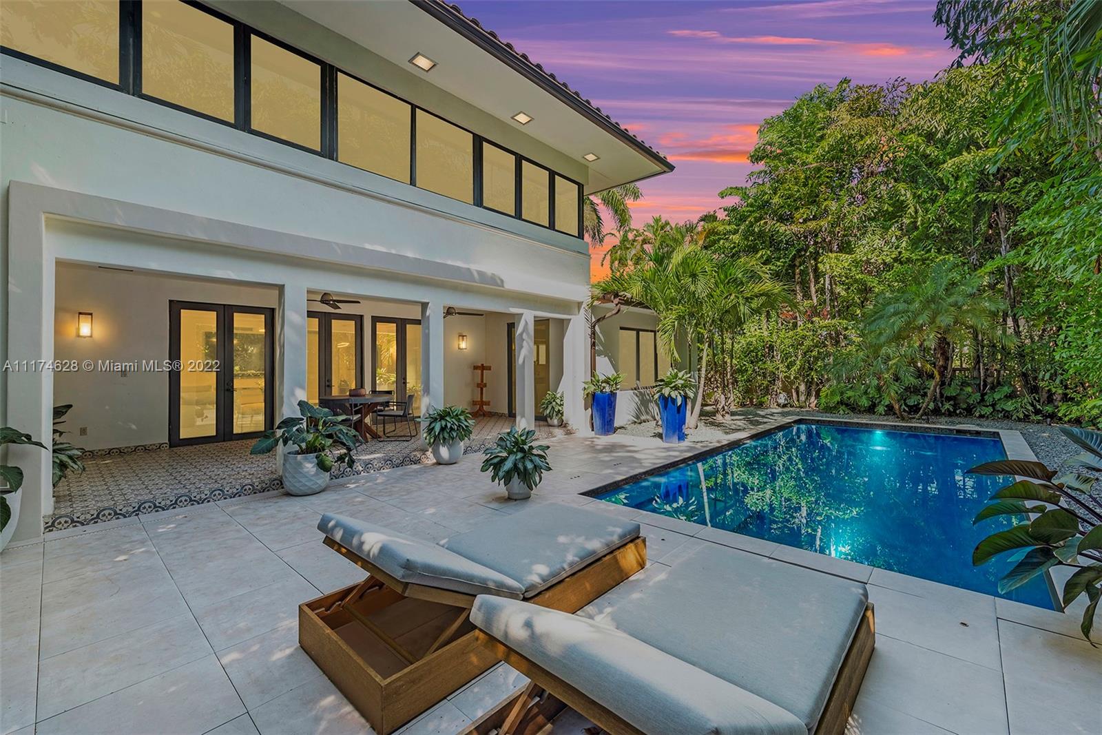 LA GORCE GOLF SUB - Residential