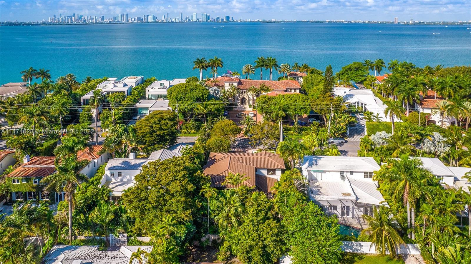 LA GORCE GOLF SUB - Residential