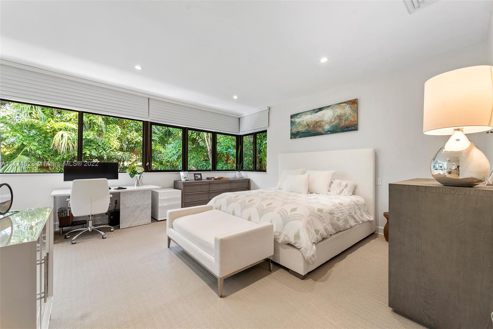 LA GORCE GOLF SUB - Residential