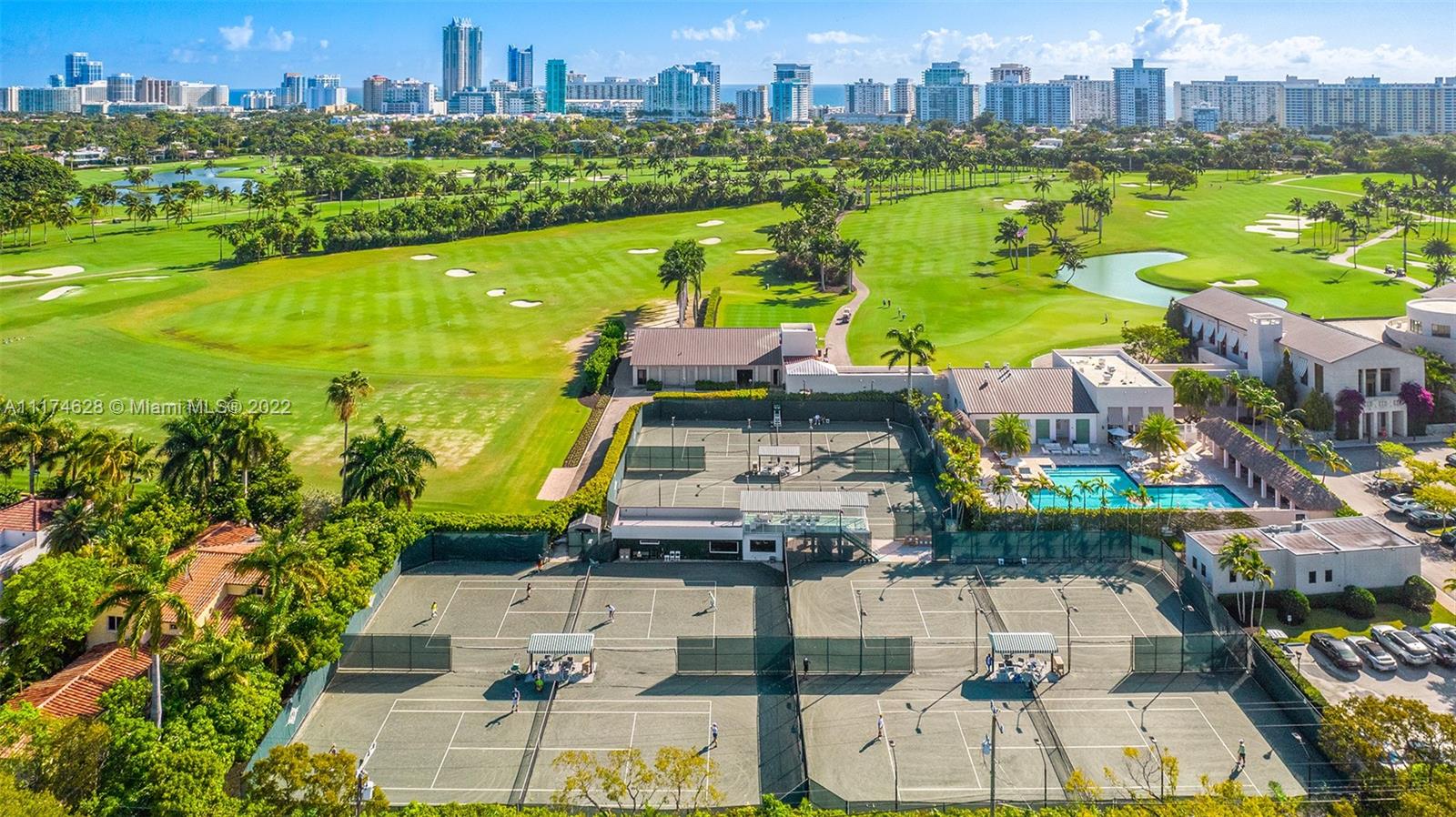 LA GORCE GOLF SUB - Residential