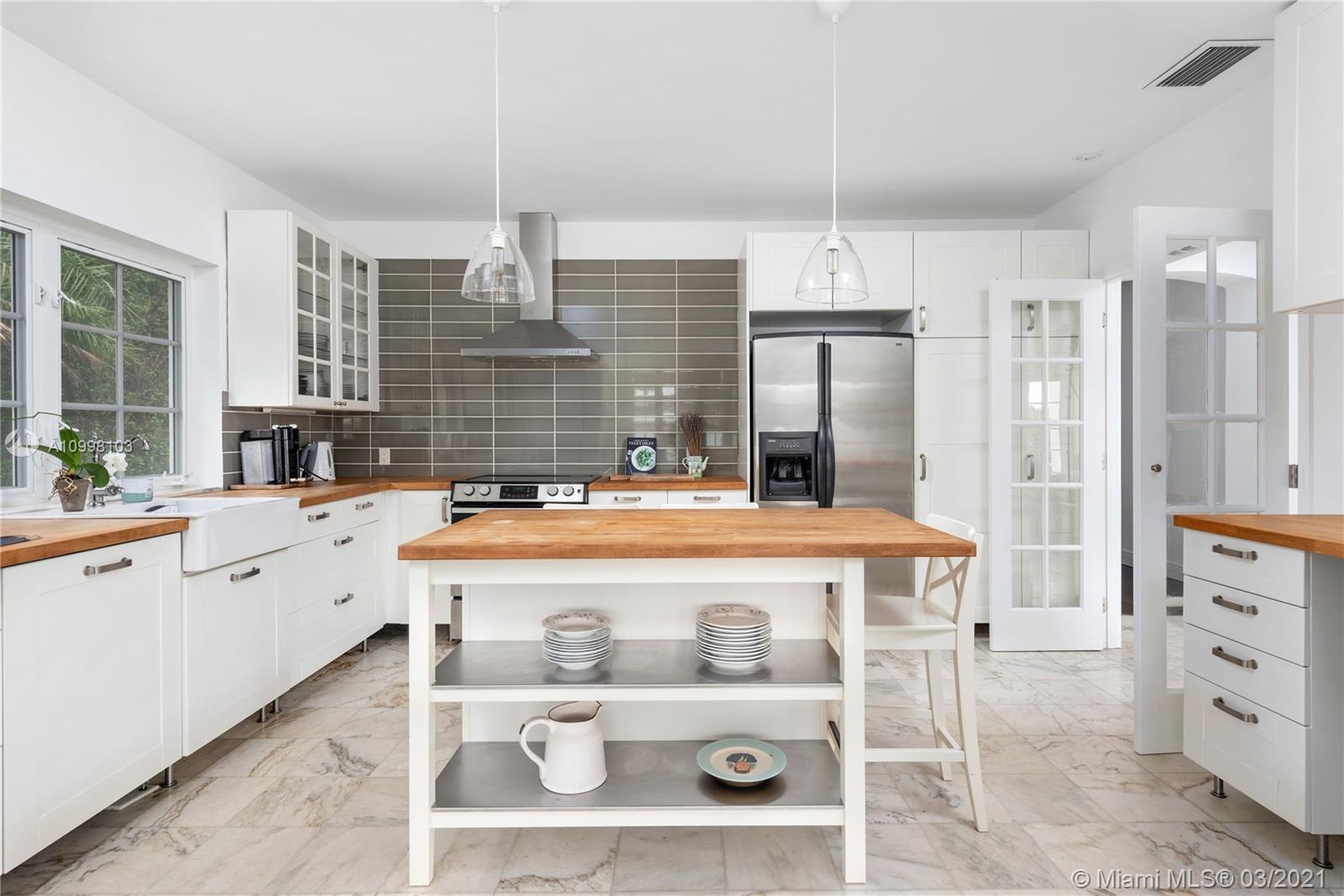 ISLE OF NORMANDY TROUVILL - Residential