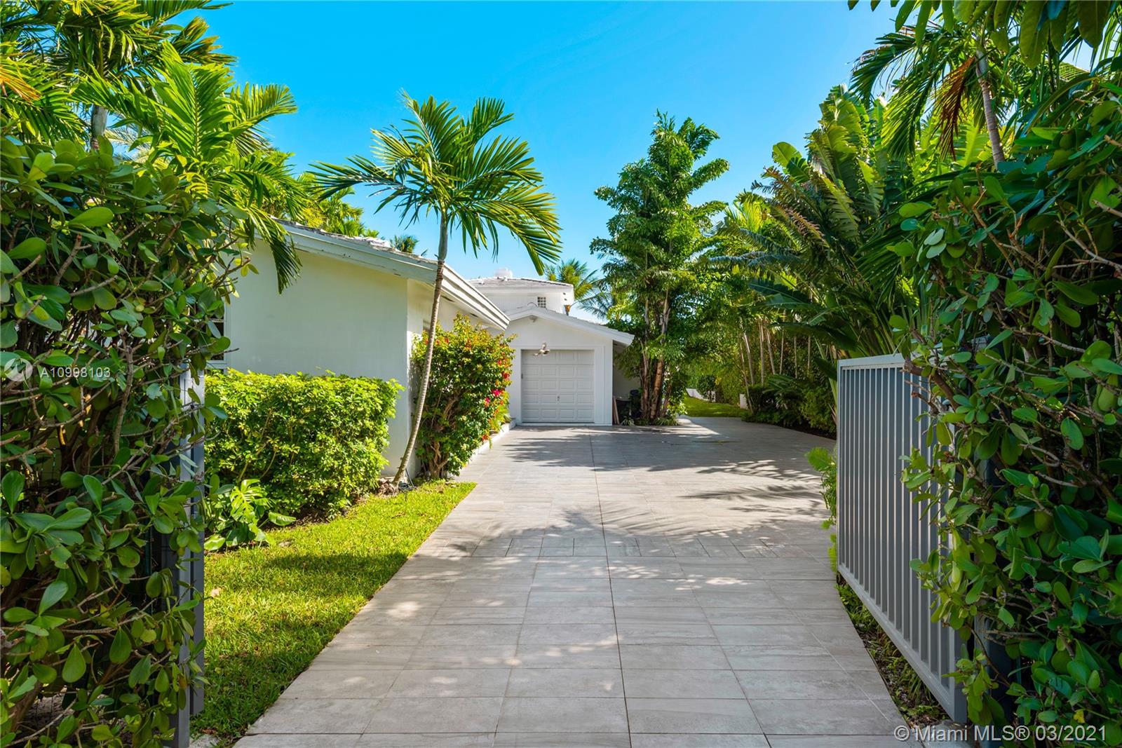 ISLE OF NORMANDY TROUVILL - Residential