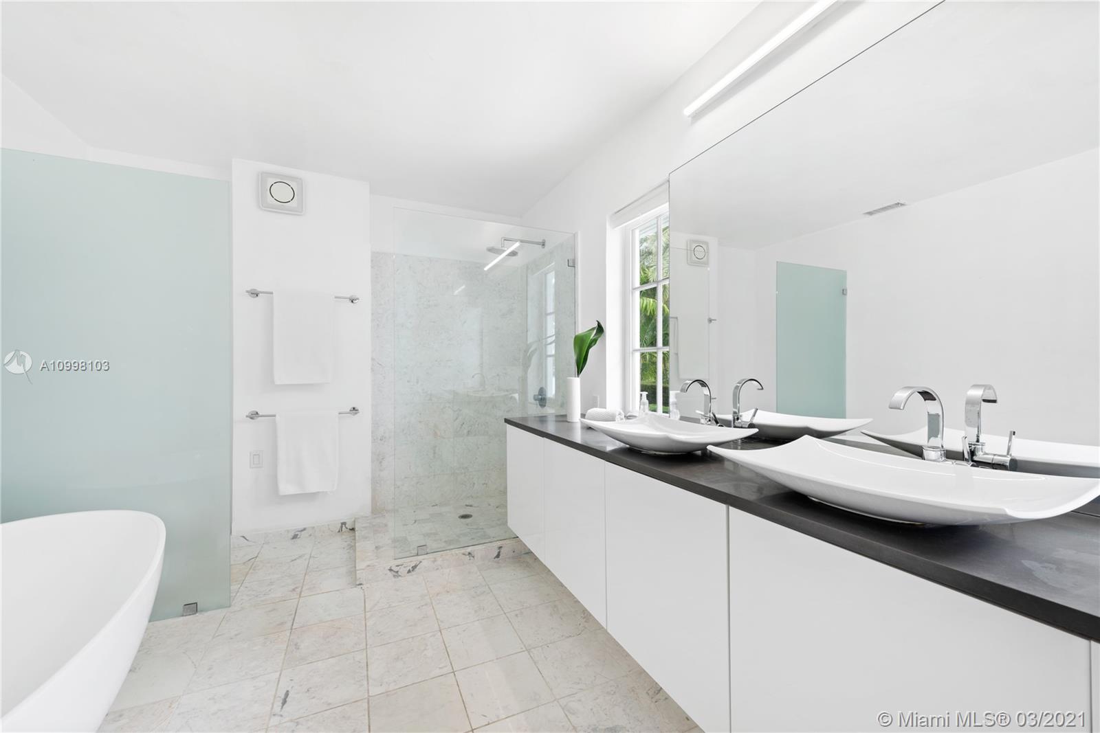 ISLE OF NORMANDY TROUVILL - Residential