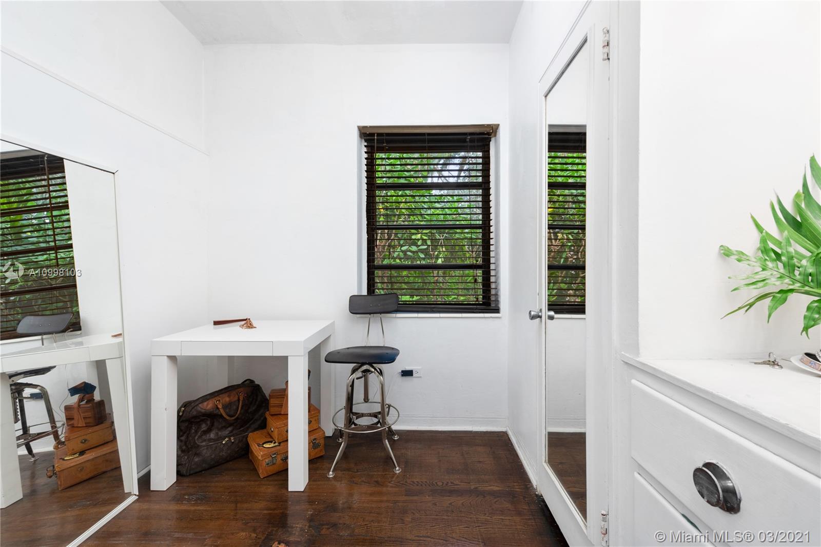 ISLE OF NORMANDY TROUVILL - Residential