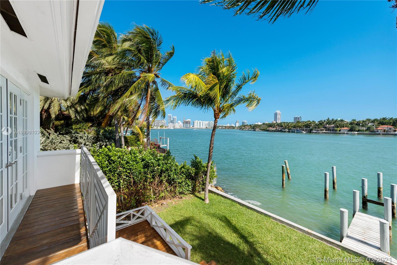 ISLE OF NORMANDY TROUVILL - Residential