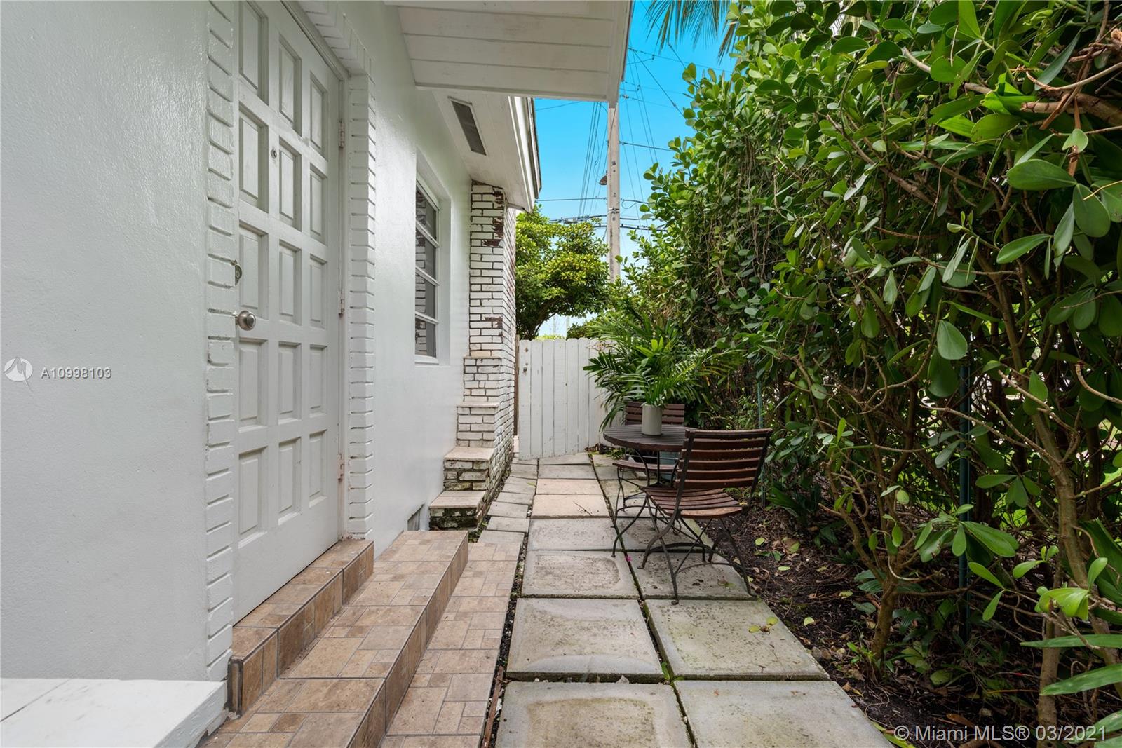 ISLE OF NORMANDY TROUVILL - Residential