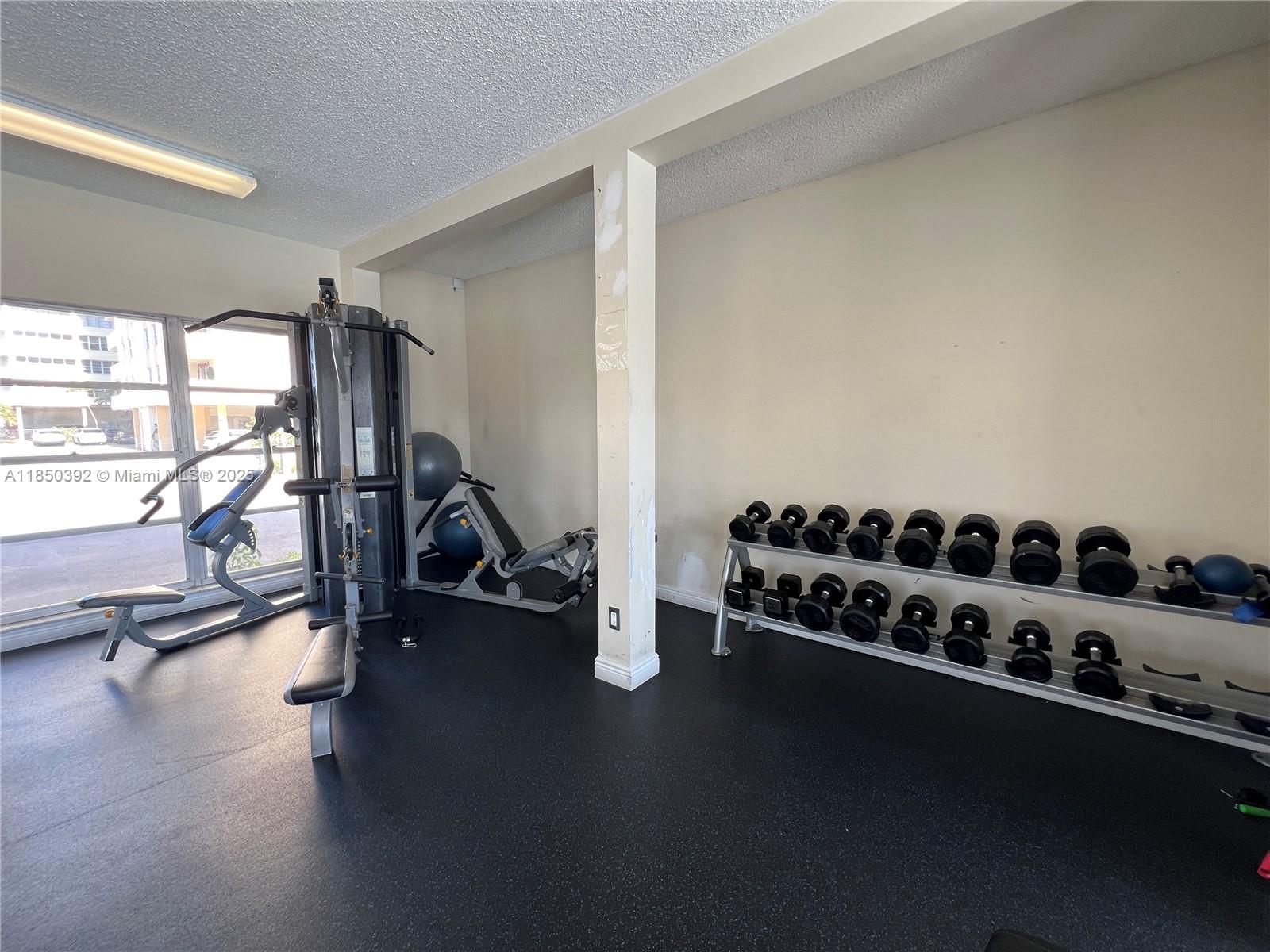 PLAZA TOWERS NORTH CONDO - Residential