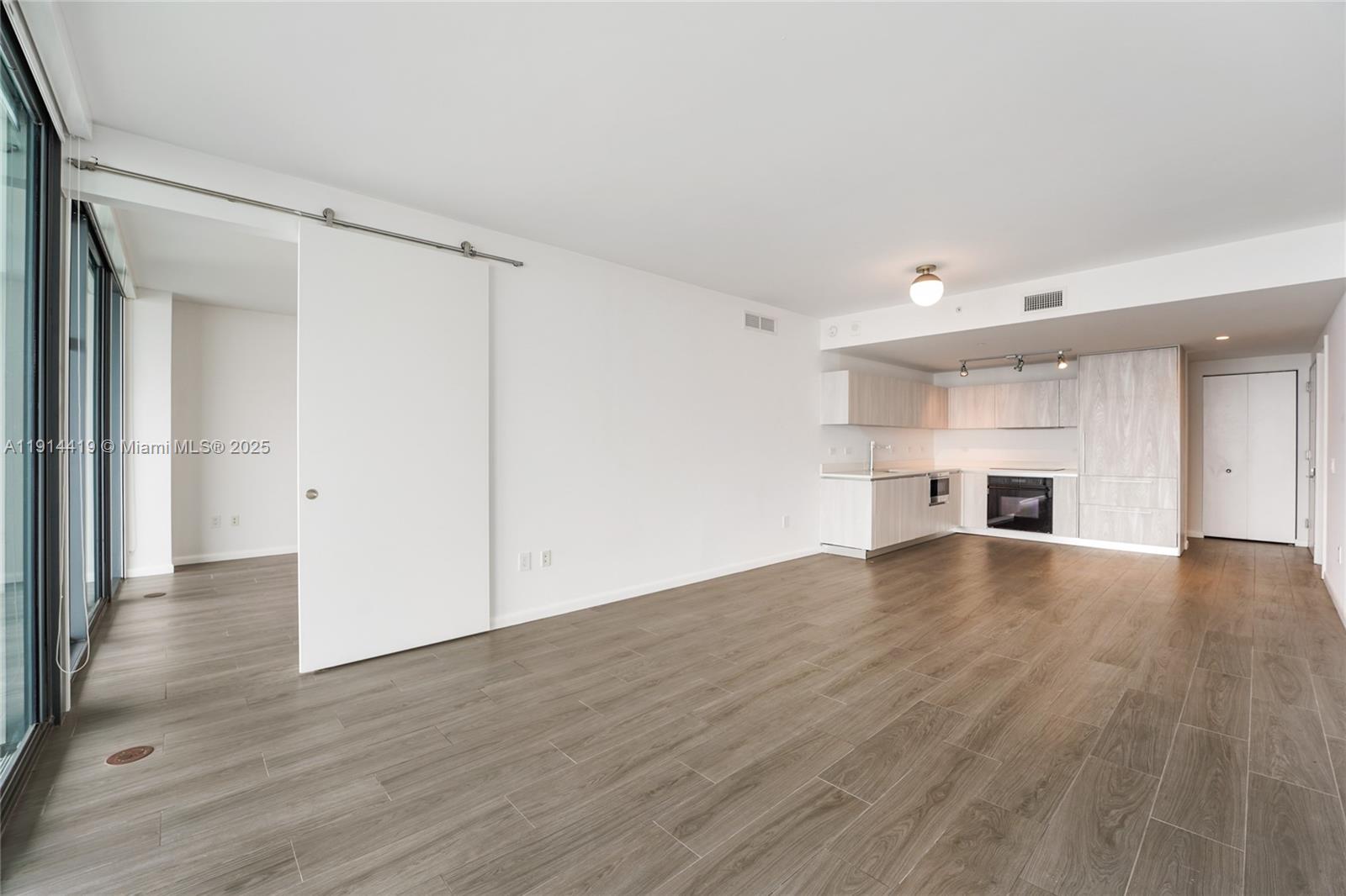 ONE PARAISO CONDO - Residential Lease