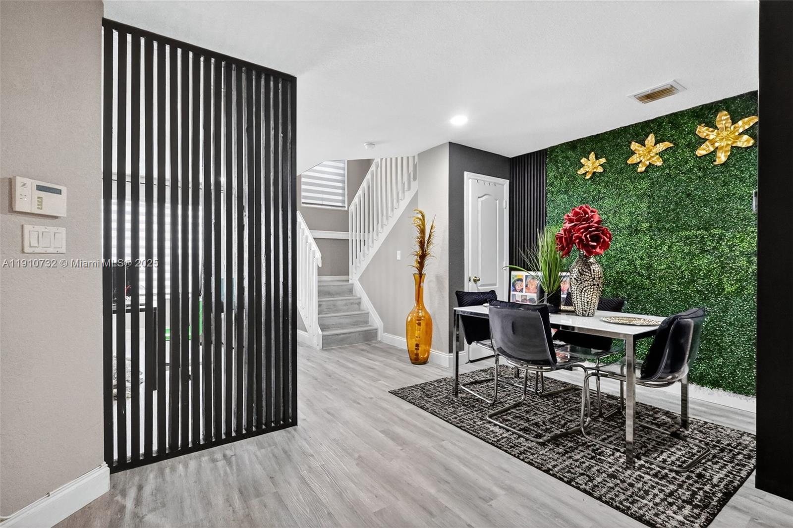 MELROSE POINT CONDO - Residential