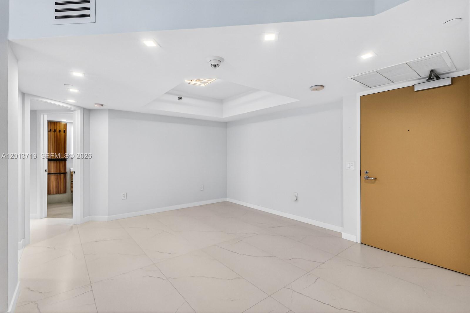 OCEANIA II CONDO - Residential