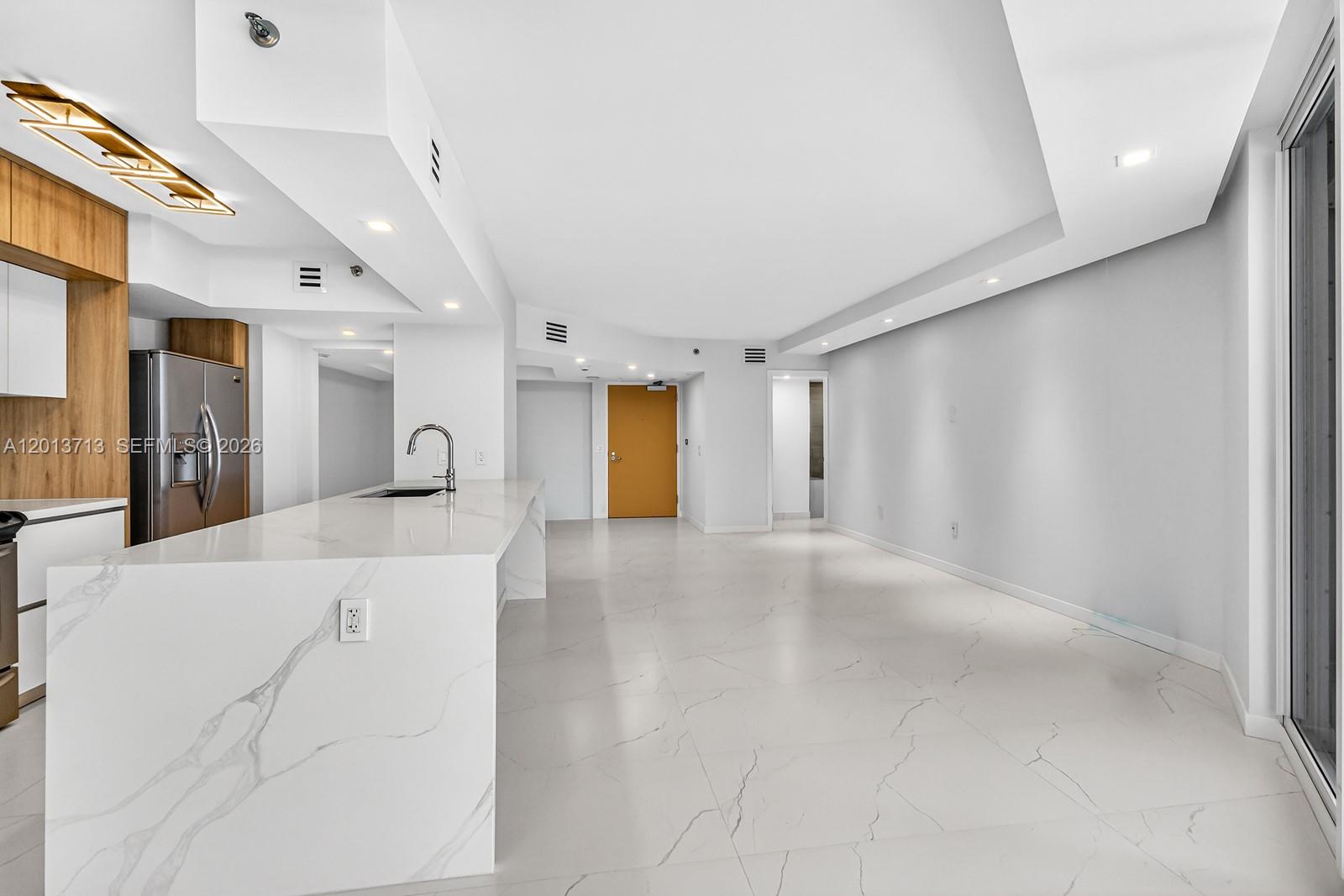 OCEANIA II CONDO - Residential