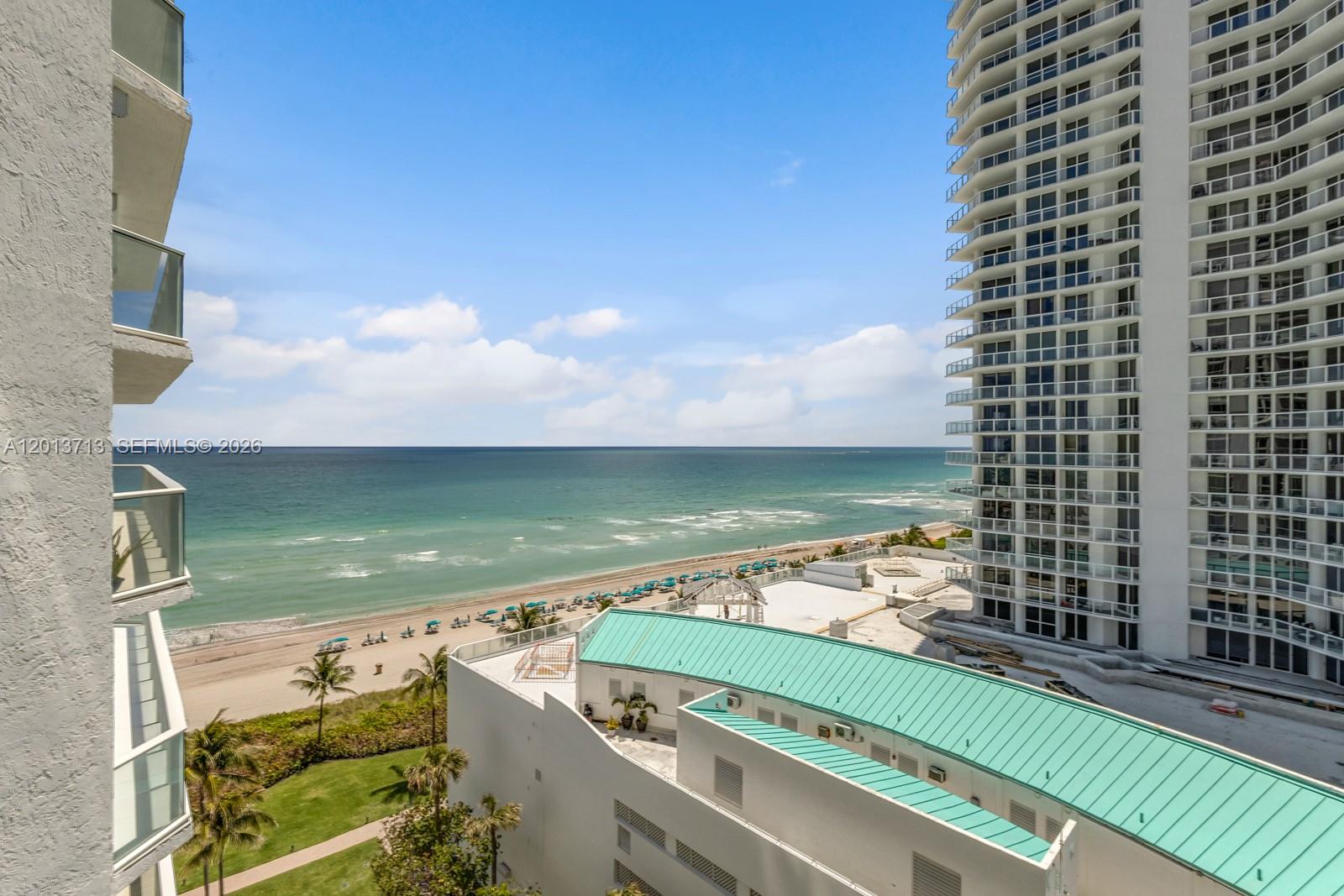16445 Collins Ave 922