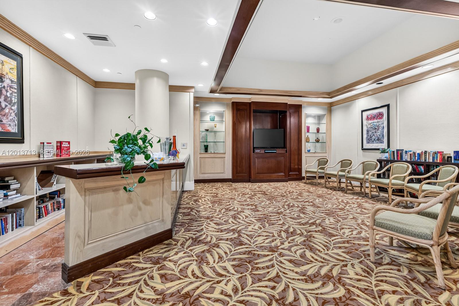 OCEANIA II CONDO - Residential