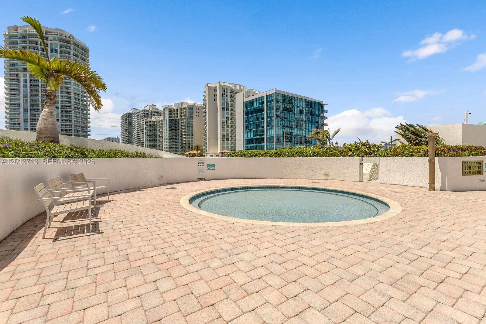 OCEANIA II CONDO - Residential