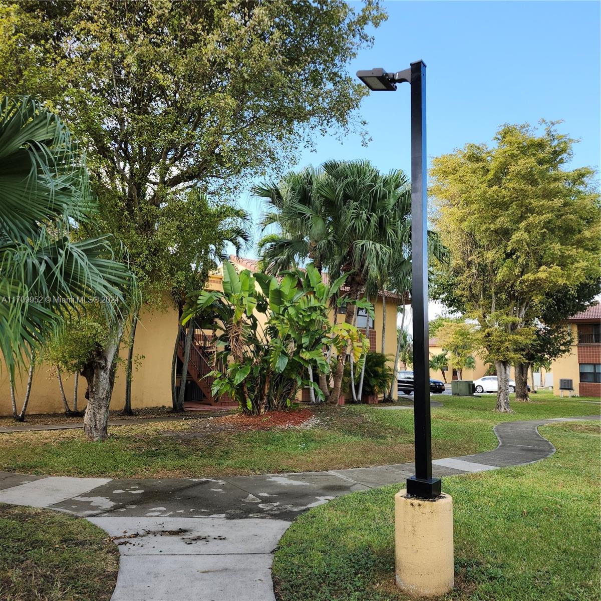 TERRANOVA 9 CONDO - Residential