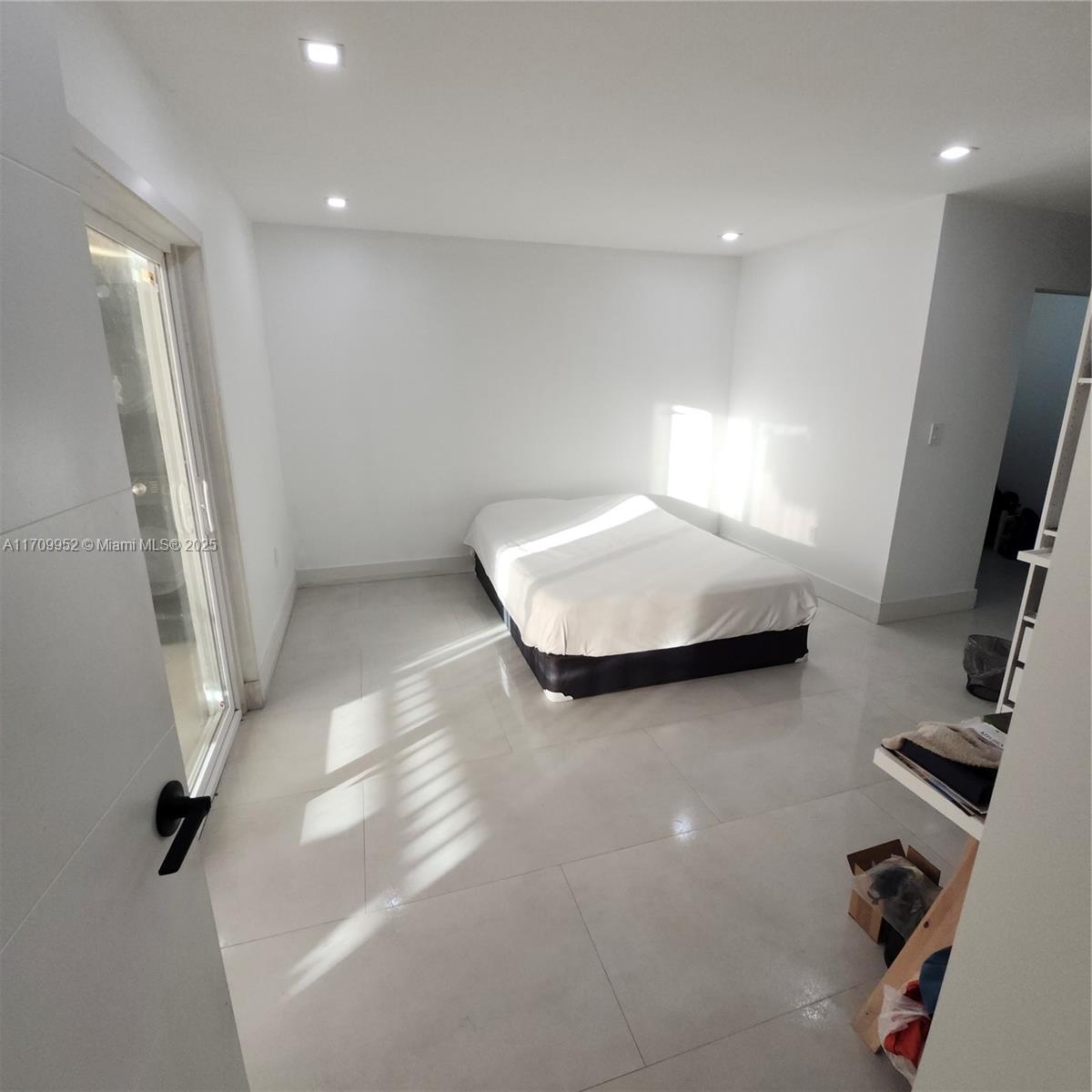 TERRANOVA 9 CONDO - Residential