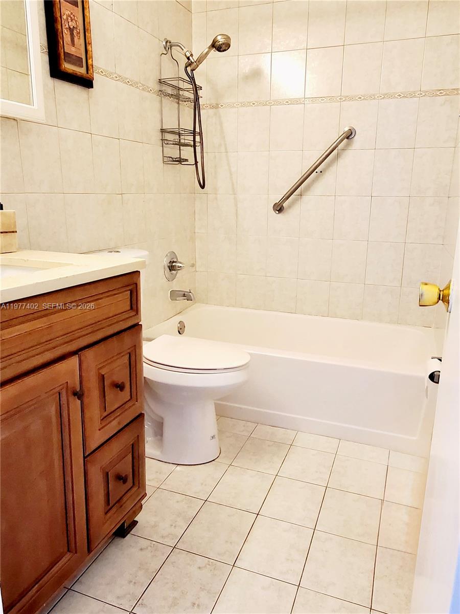 WEST BUENA VISTA - Residential Lease