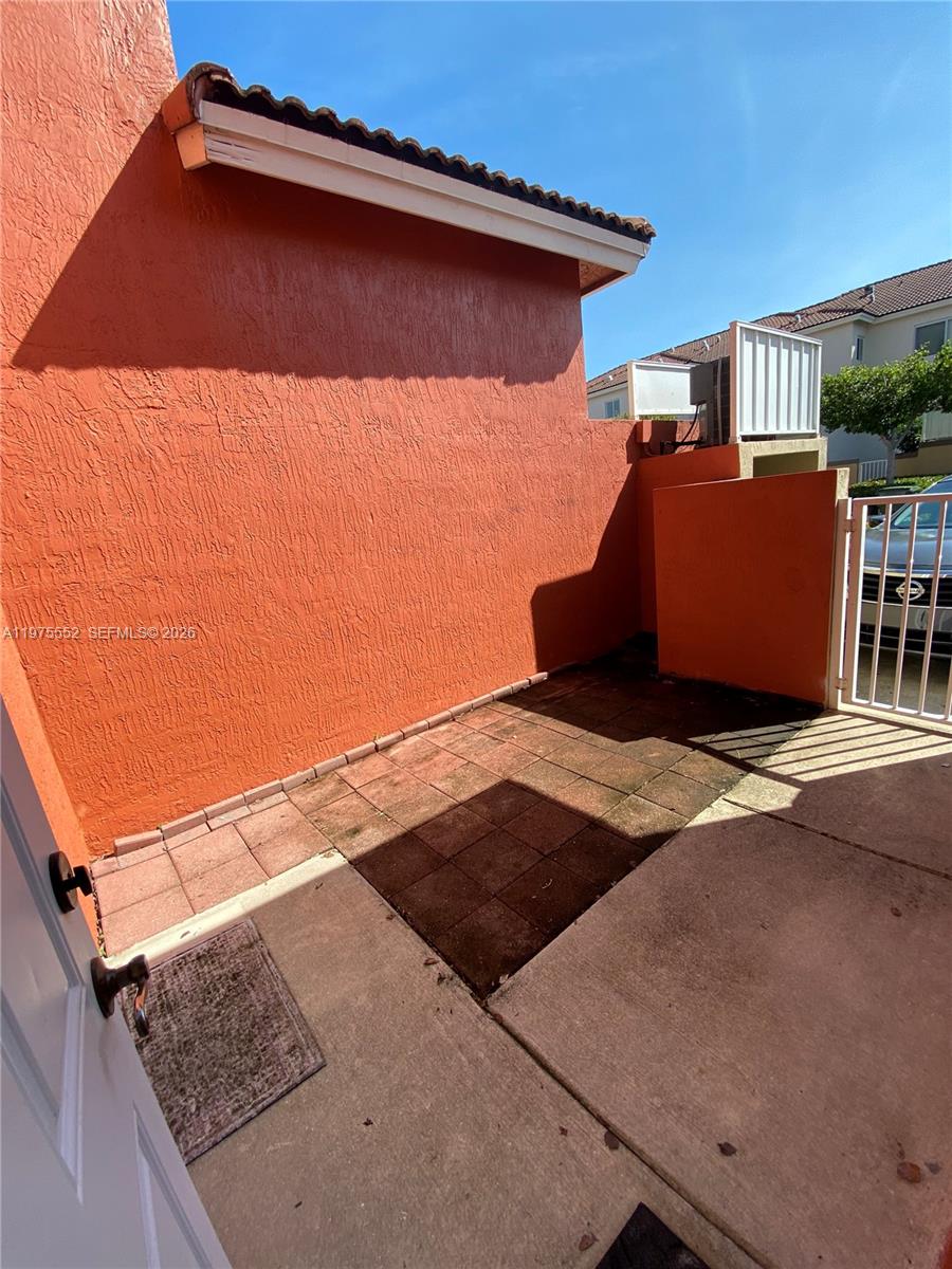 TOWNGATE NORTH - Residential