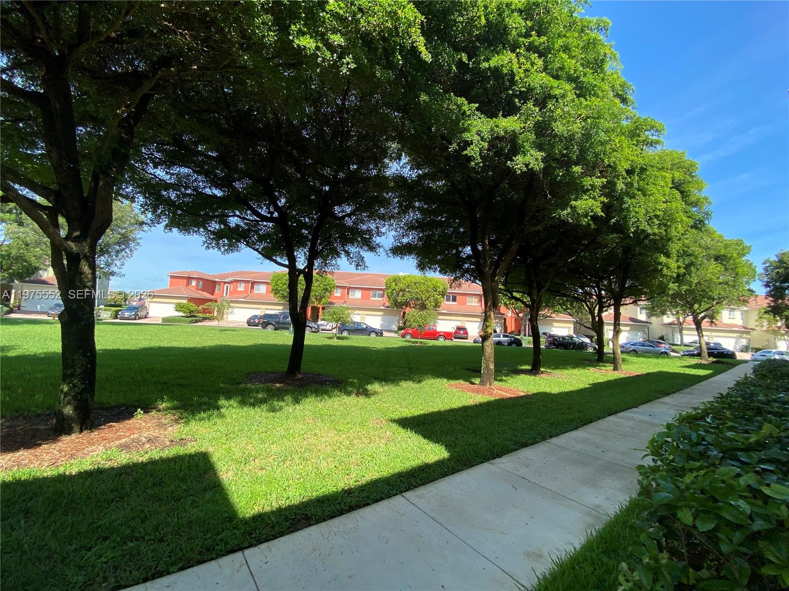 TOWNGATE NORTH - Residential