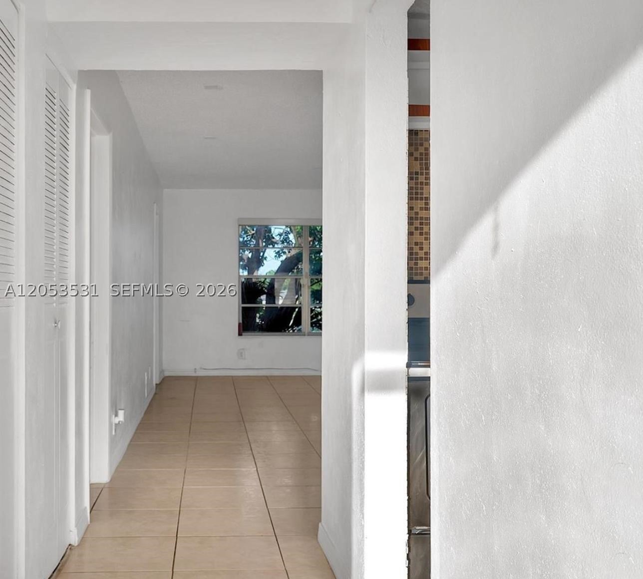 19105 NE 2nd Ave 2118