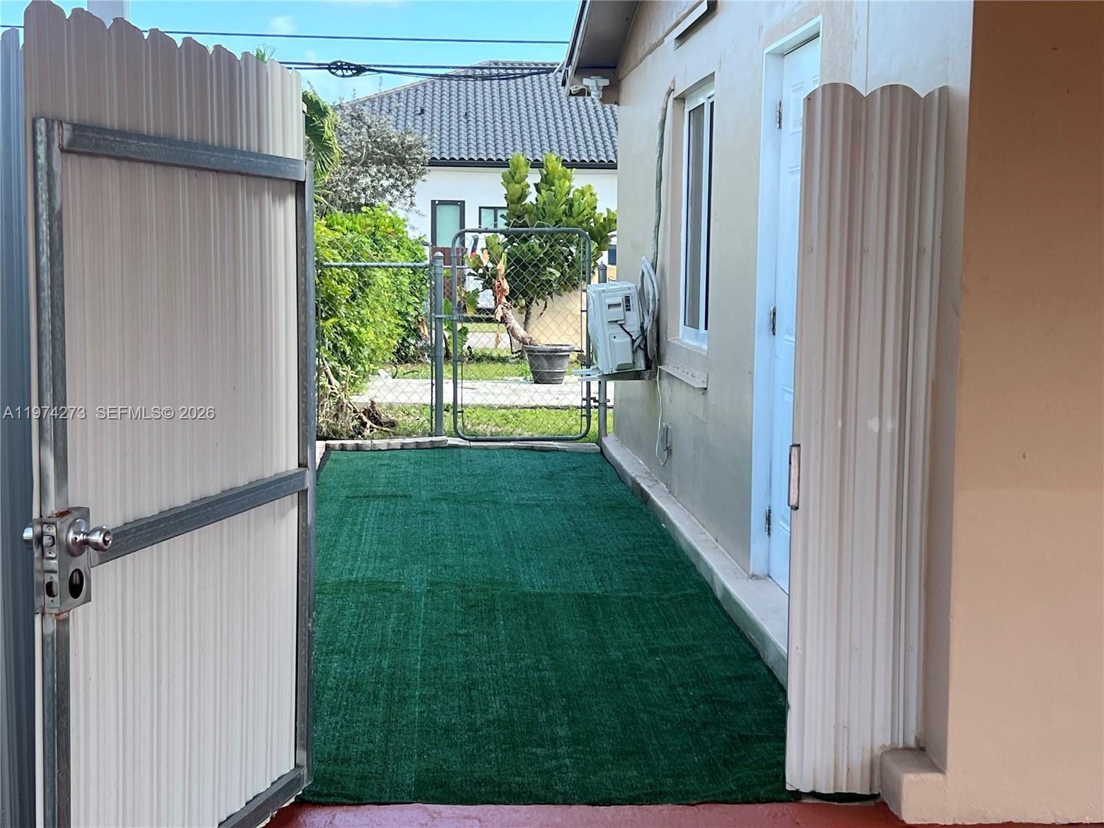 CUTLER RIDGE SEC 7 - Residential Lease