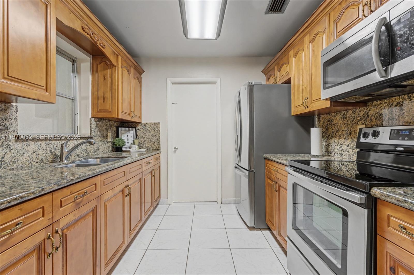 CAROL CITY GDNS 1ST ADDN - Residential