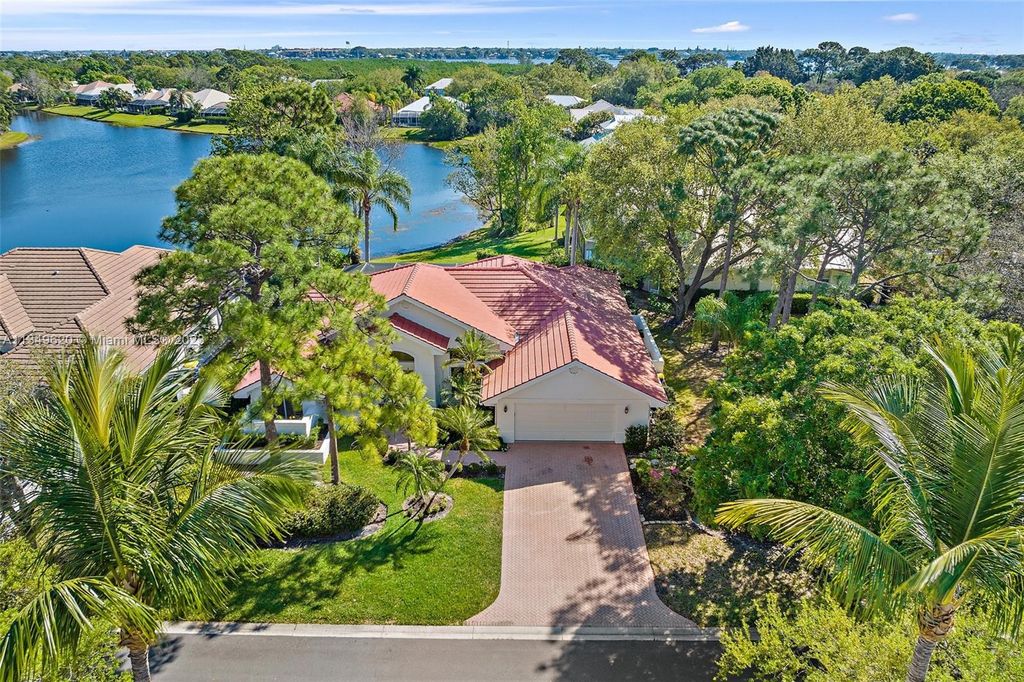 Photo of 1137 SW Lighthouse Dr, Palm City, FL 34990 (MLS # A11349620)