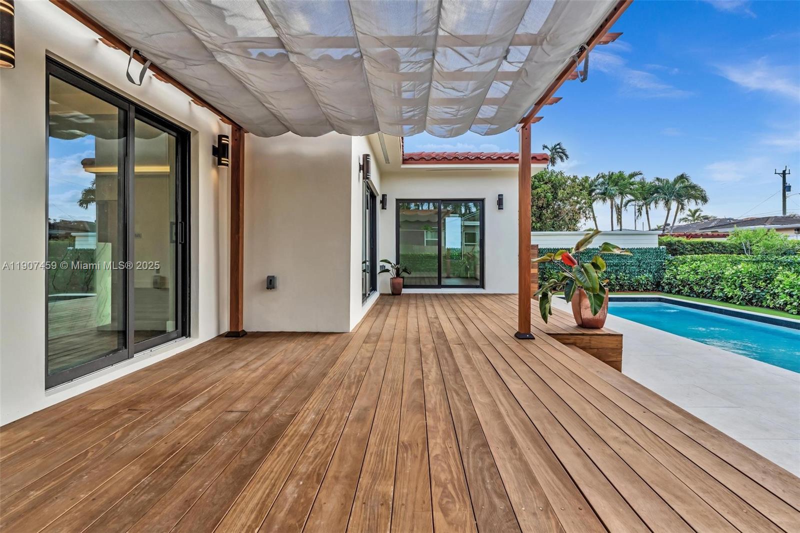 ALTOS DEL MAR NO 6 - Residential