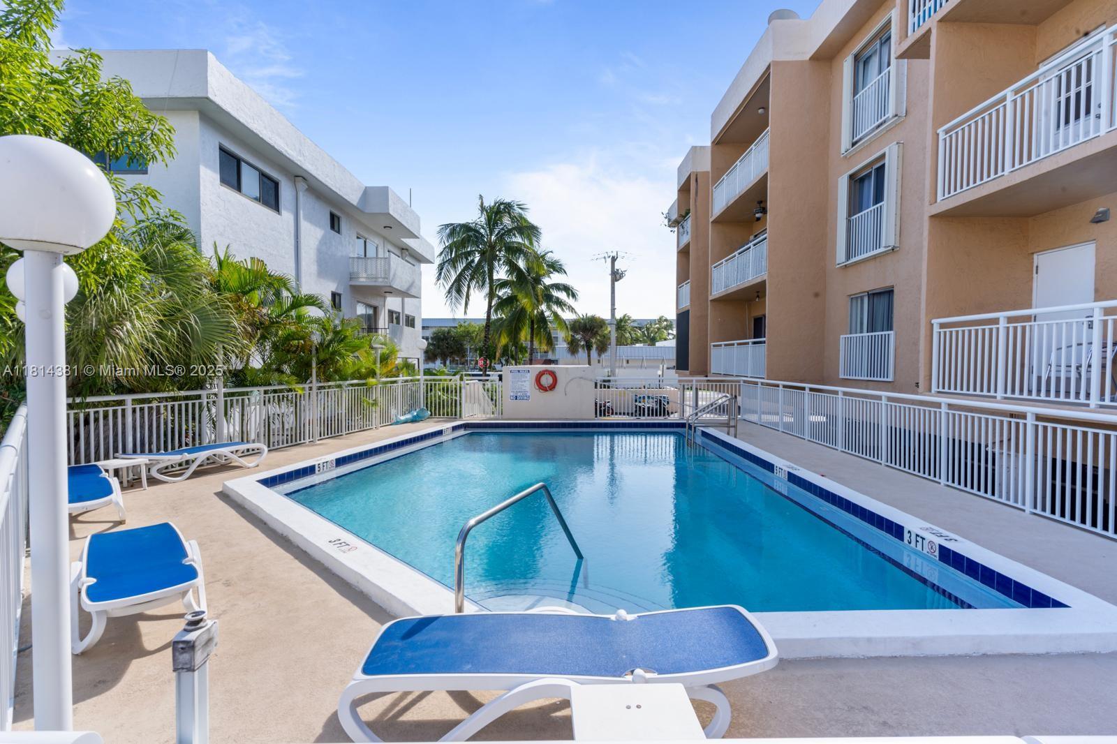 17051 Ne 35th Ave 109, North Miami Beach, Miami-Dade County, Florida - 2 Bedrooms  
2 Bathrooms - 