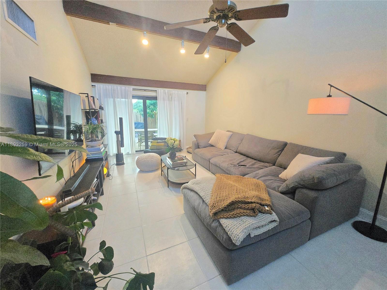 OMEGA VILLAS 1 CONDO - Residential