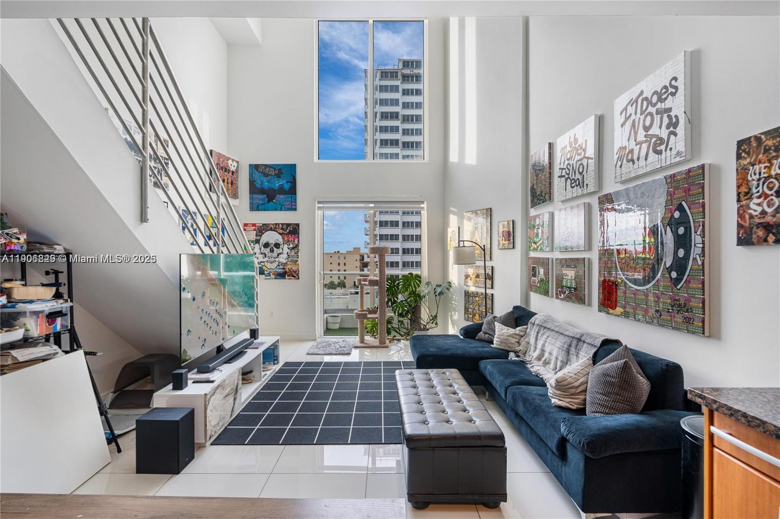 CASABLANCA VILLAS CONDO - Residential Lease