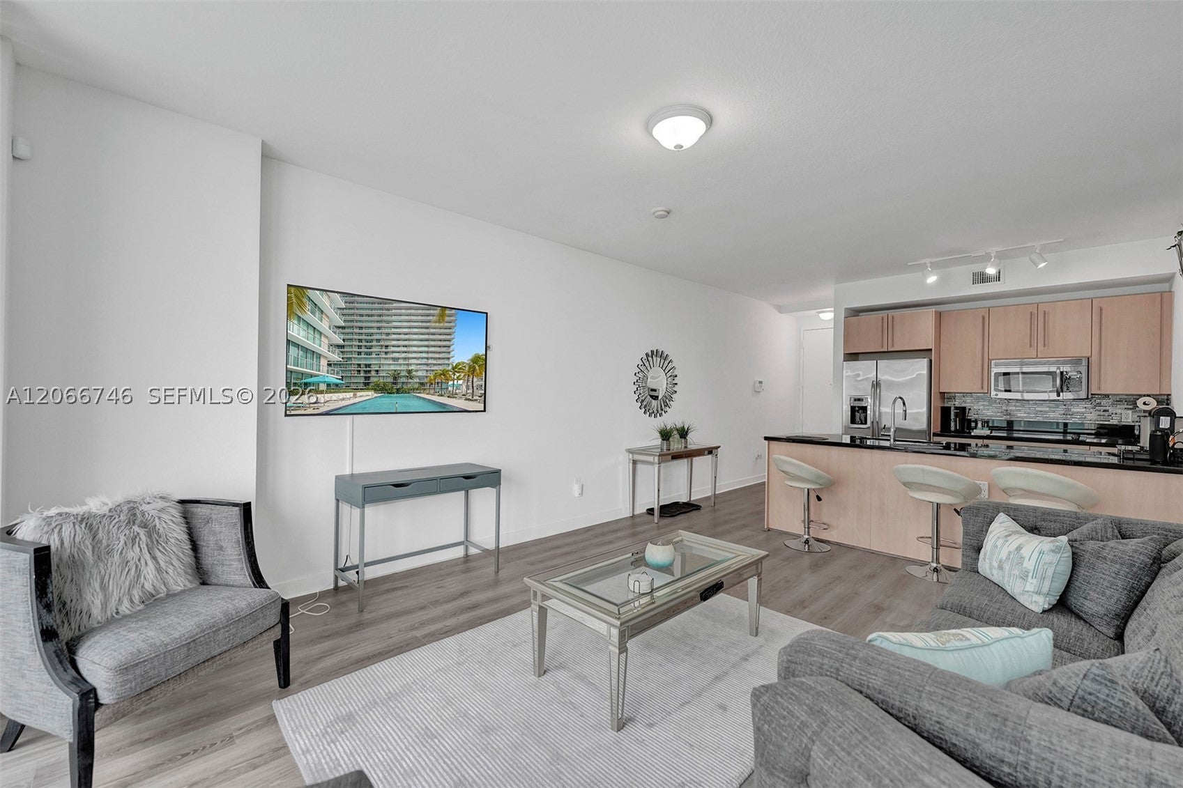 79 SW 12th St 3608-S - Image 1