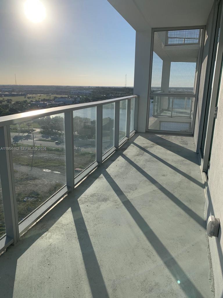 METROPICA NORTH TOWER ONE - Residential