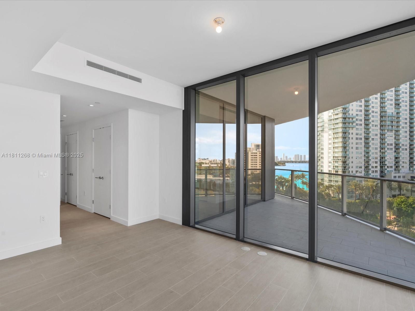 Five Park Miami Beach - Residential