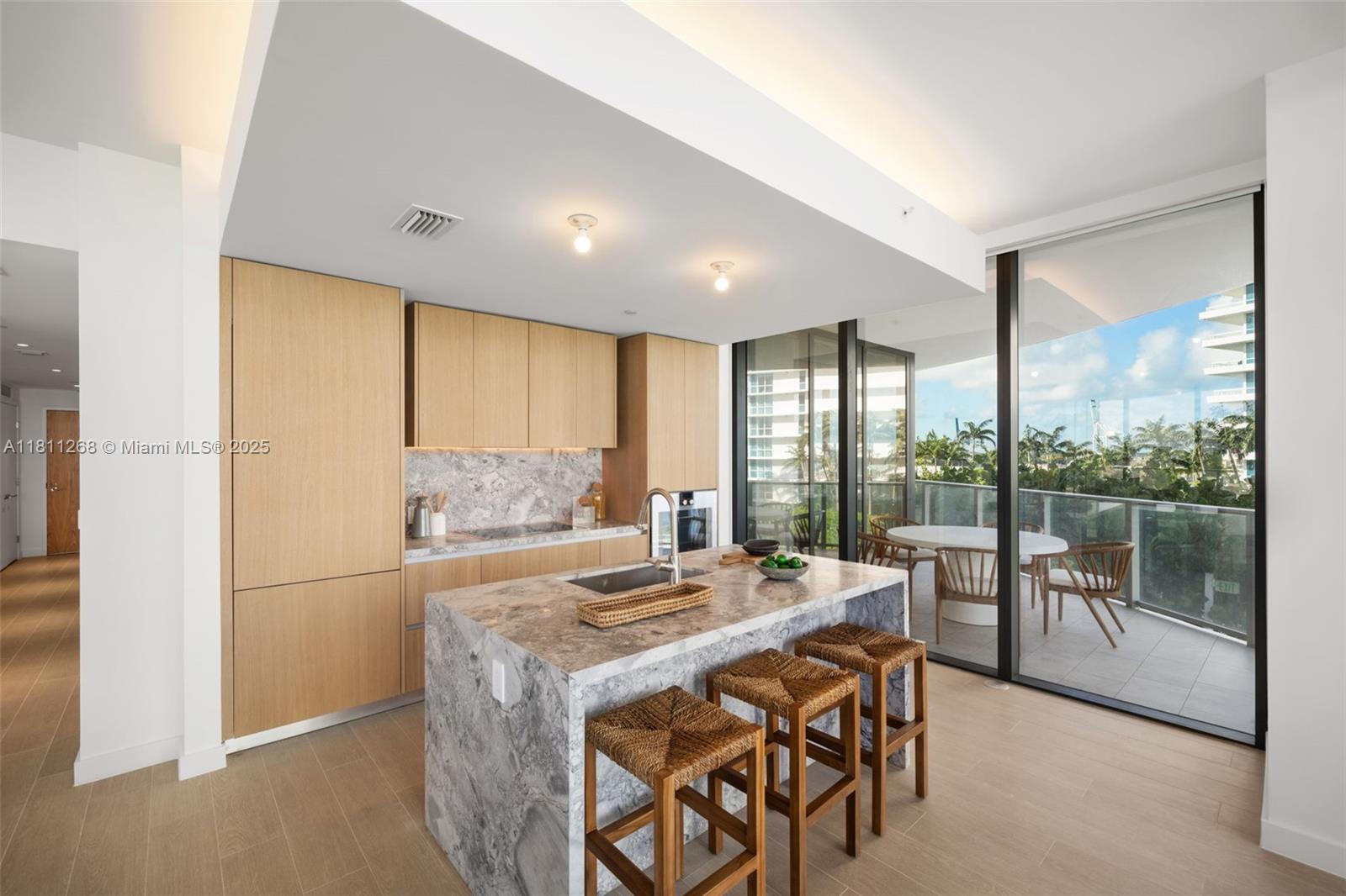 Five Park Miami Beach - Residential