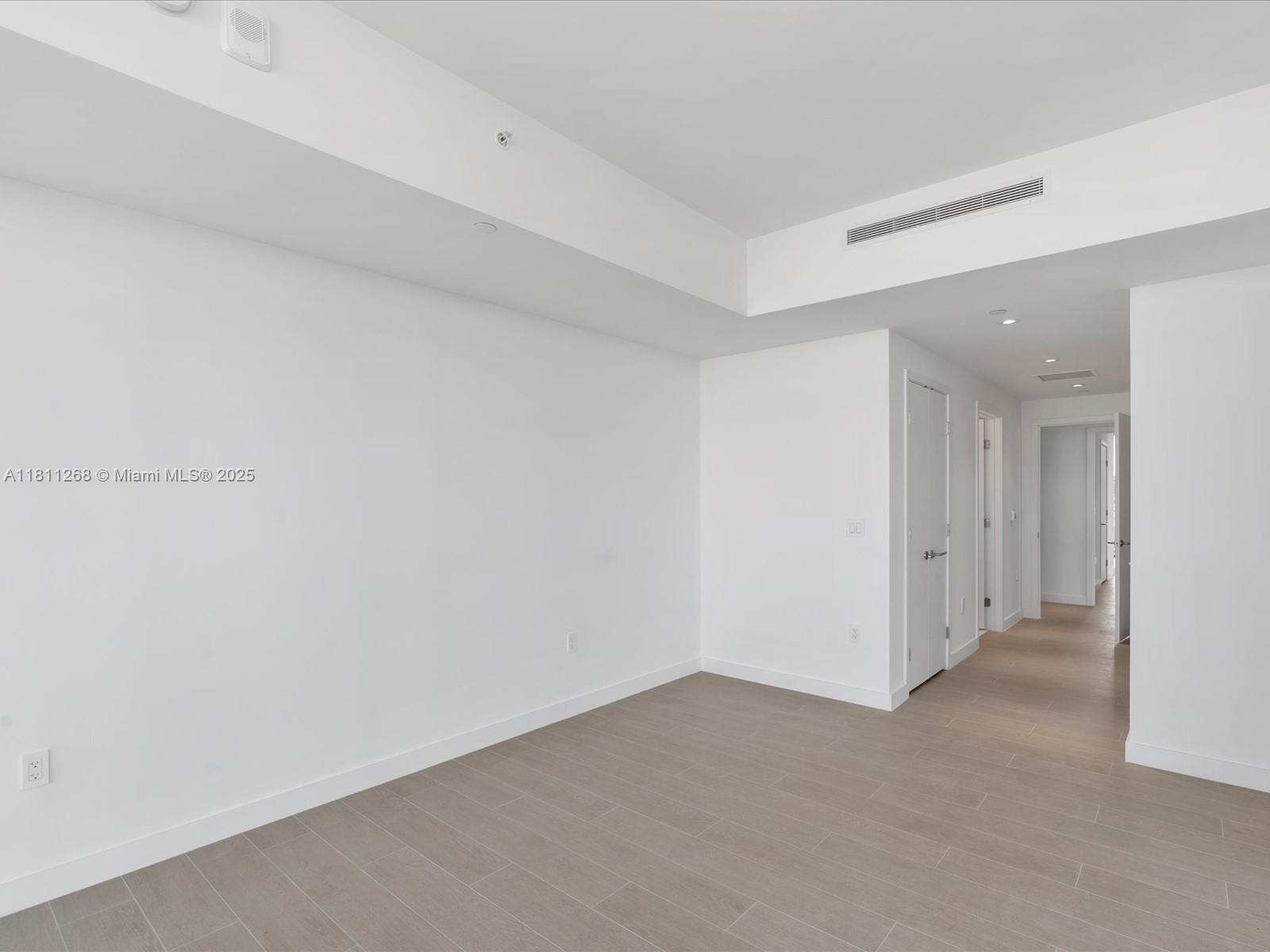 Five Park Miami Beach - Residential