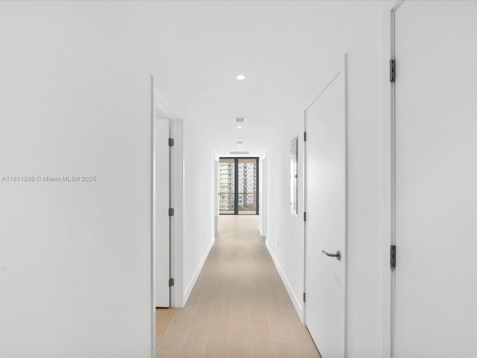Five Park Miami Beach - Residential